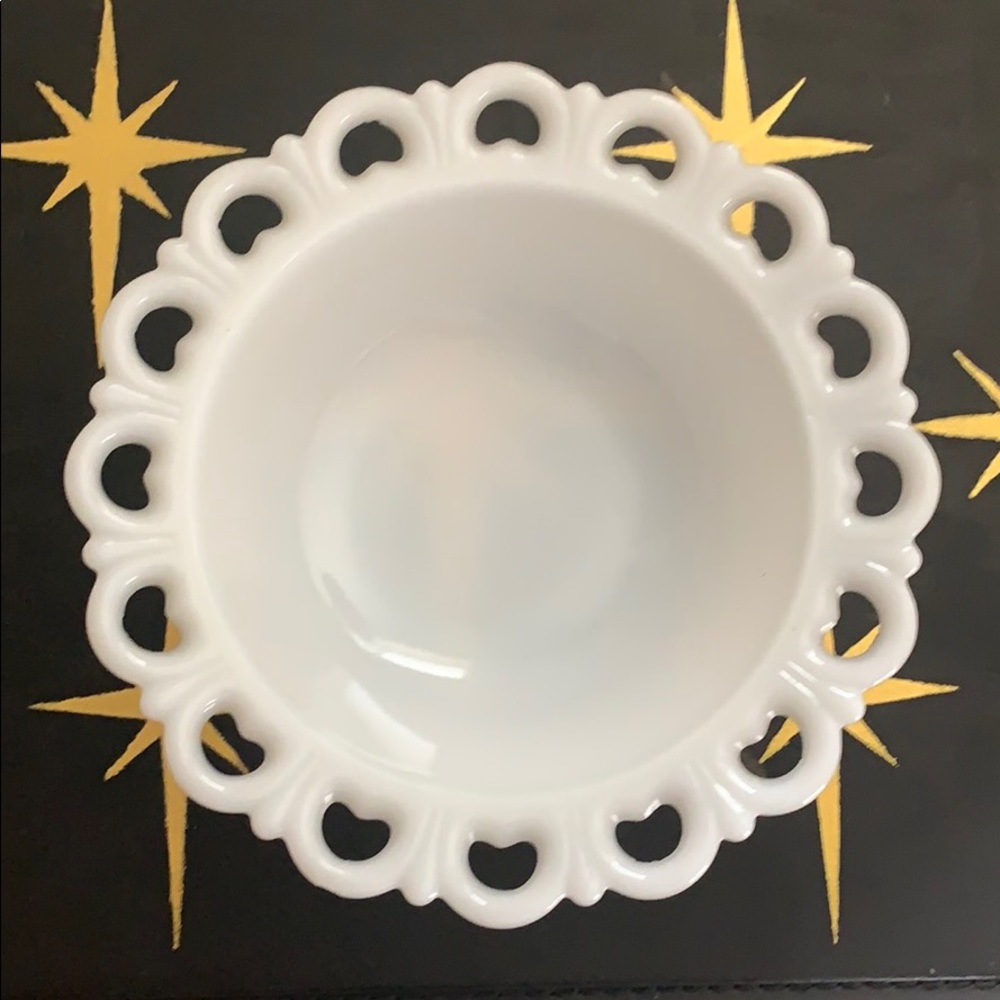 Vintage large milk Glass Bowl lace trim